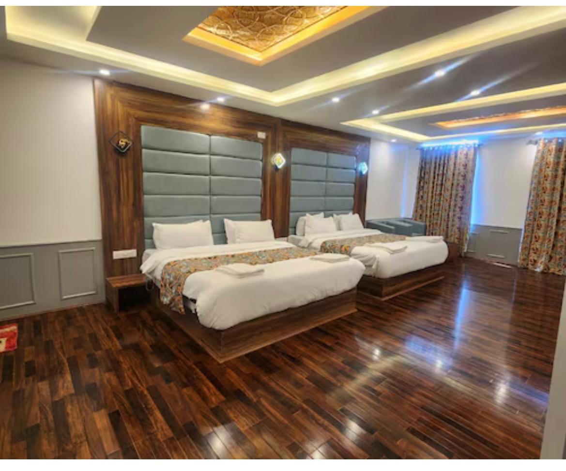 Gallery 2